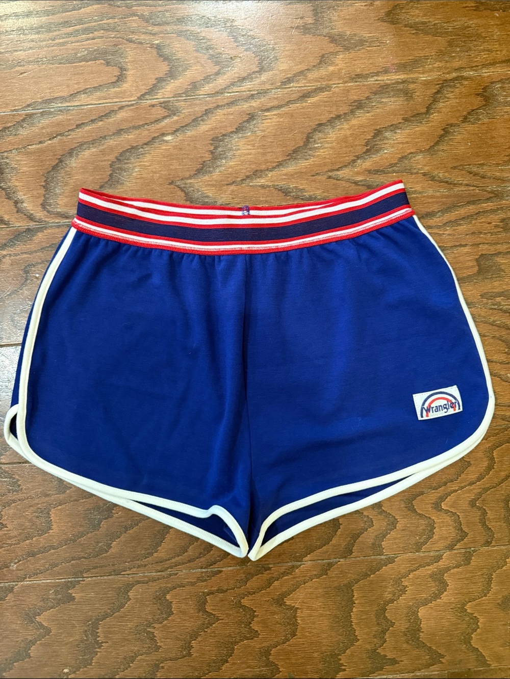 Wrangler NWT vintage running shorts, small - Picture 2 of 6